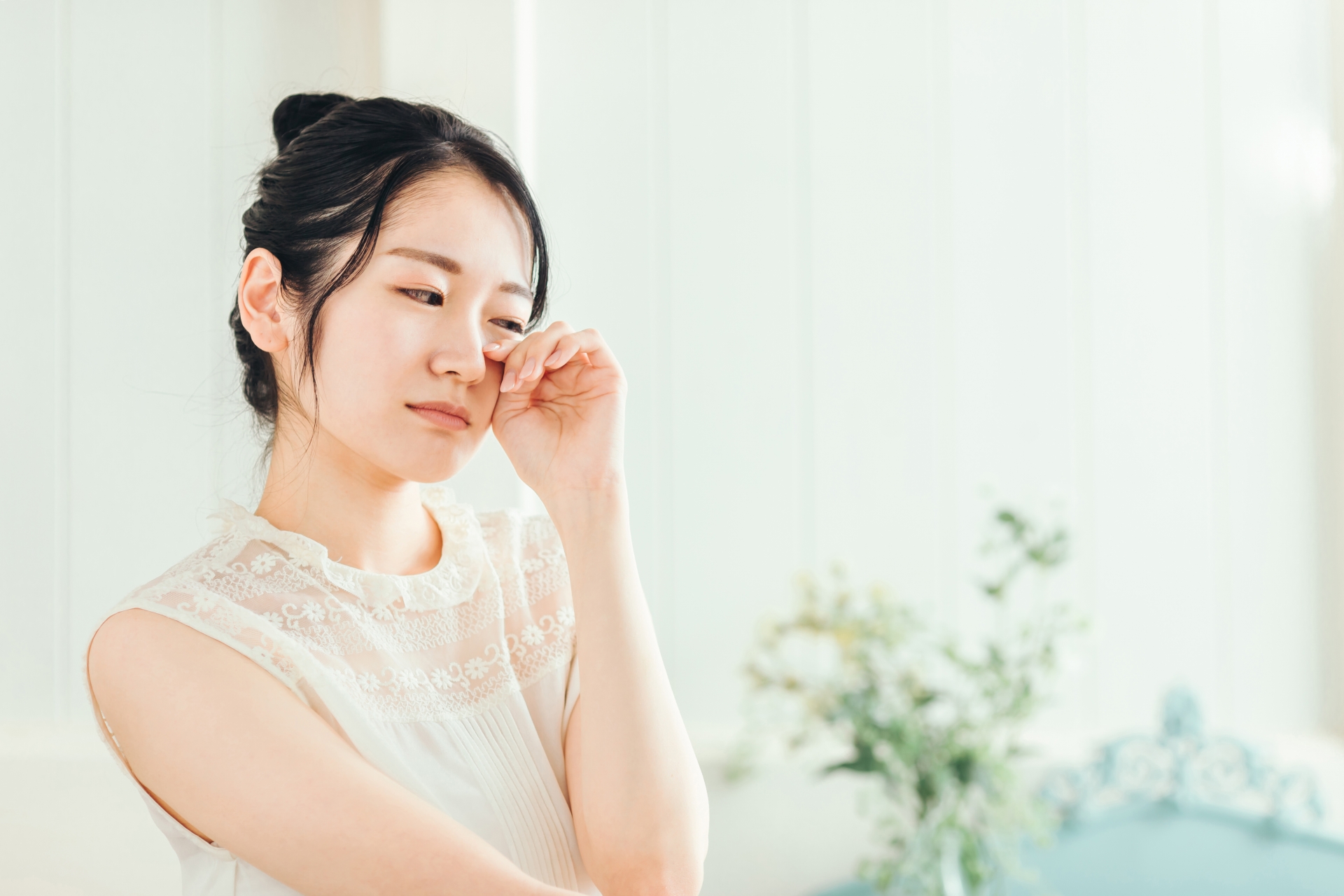 「おりものが変…」おりもの異常の原因と受診の目安（細菌性腟症・カンジダ・クラミジアなど）